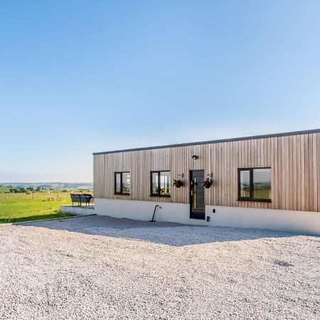 2-Bed Modern Bungalow - Outstanding Country Views Харогейт Екстериор снимка